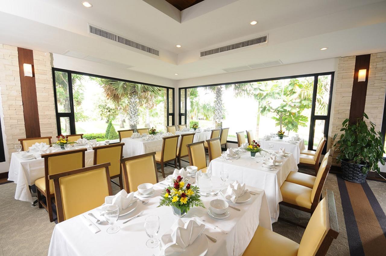 Suwan Golf & Country Club Guest House Nakhon Chai Si Ngoại thất bức ảnh